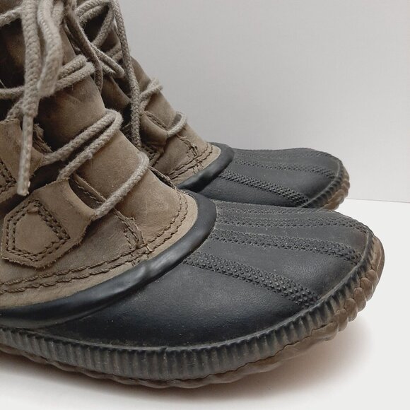 SOREL Out 'N About Waterproof Duck Rain Ankle Boot Bootie Leather Taupe Sz 9 - Picture 3 of 16